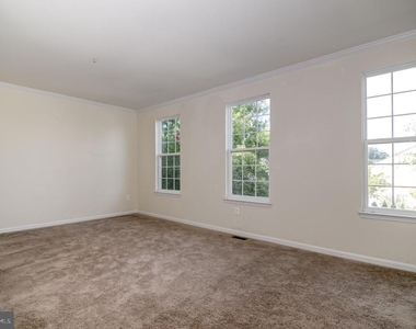 3401 Eagle Ridge Drive - Photo Thumbnail 5