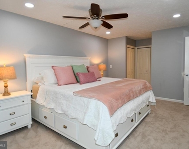 11944 Cardamom Drive - Photo Thumbnail 24