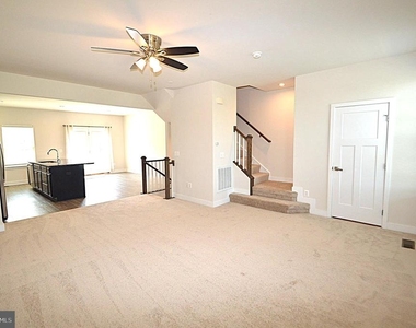 11328 Willow Green Circle - Photo Thumbnail 23