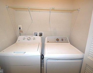 11328 Willow Green Circle - Photo Thumbnail 41