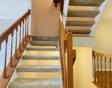 12888 Hunterbrook Drive - Photo Thumbnail 10