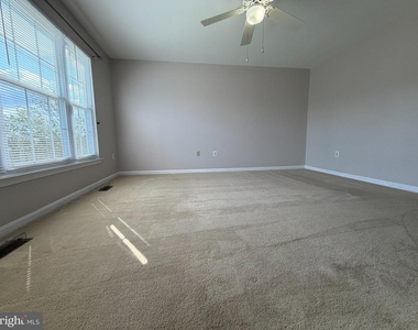 12888 Hunterbrook Drive - Photo Thumbnail 16