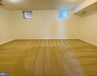 12888 Hunterbrook Drive - Photo Thumbnail 19