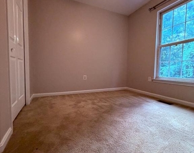 12888 Hunterbrook Drive - Photo Thumbnail 18