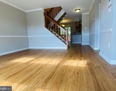 12888 Hunterbrook Drive - Photo Thumbnail 4