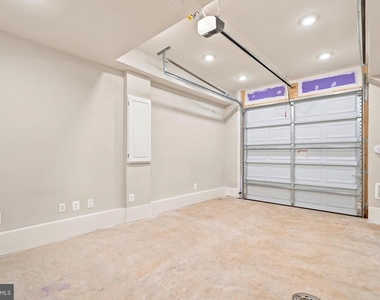 8046 Williamson Boulevard Ne - Photo Thumbnail 50