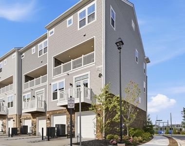 8046 Williamson Boulevard Ne - Photo Thumbnail 58
