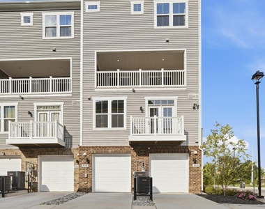 8046 Williamson Boulevard Ne - Photo Thumbnail 59
