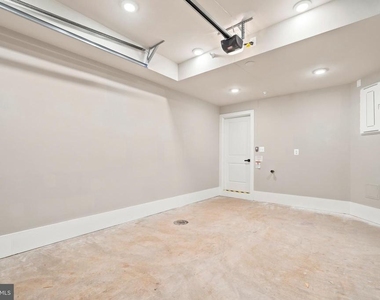 8046 Williamson Boulevard Ne - Photo Thumbnail 53