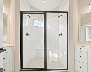 8046 Williamson Boulevard Ne - Photo Thumbnail 27