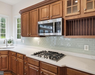 21817 Wingfoot Court - Photo Thumbnail 20