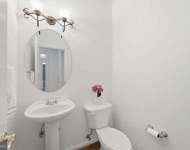 21817 Wingfoot Court - Photo Thumbnail 23