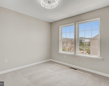 24837 Mason Dale Terrace - Photo Thumbnail 29