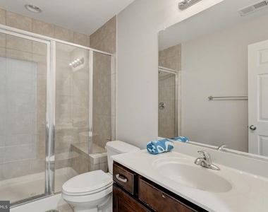 24837 Mason Dale Terrace - Photo Thumbnail 40