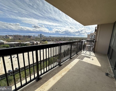 3709 S George Mason Drive - Photo Thumbnail 27