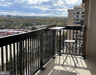 3709 S George Mason Drive - Photo Thumbnail 26