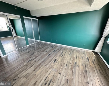3709 S George Mason Drive - Photo Thumbnail 22