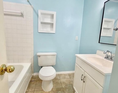 13767 Marsden Court - Photo Thumbnail 7