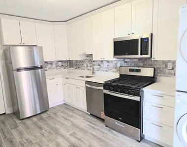 3705 S George Mason Drive - Photo Thumbnail 19