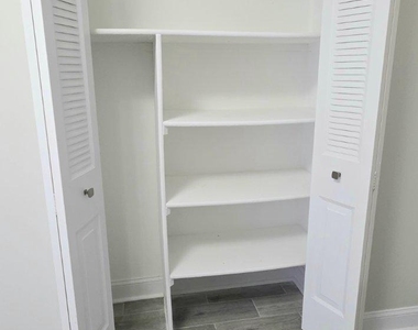 3705 S George Mason Drive - Photo Thumbnail 21