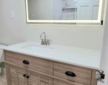3705 S George Mason Drive - Photo Thumbnail 4