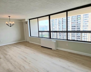 3705 S George Mason Drive - Photo Thumbnail 3