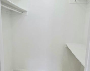 3705 S George Mason Drive - Photo Thumbnail 10