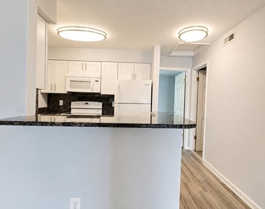 13537 Orchard Drive - Photo Thumbnail 10
