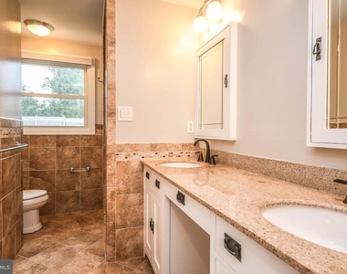 9627 Locust Hill Drive - Photo Thumbnail 43