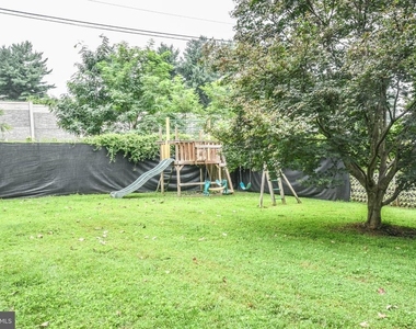 9627 Locust Hill Drive - Photo Thumbnail 54