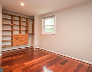 9627 Locust Hill Drive - Photo Thumbnail 40