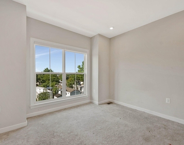 2820 Dart Drive - Photo Thumbnail 14