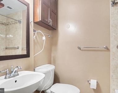 11510 Underoak Court - Photo Thumbnail 21