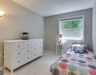 5861 Kara Place - Photo Thumbnail 40