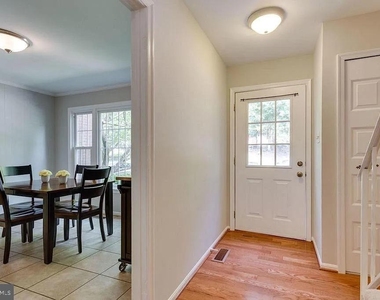 5861 Kara Place - Photo Thumbnail 20
