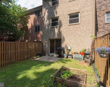 5861 Kara Place - Photo Thumbnail 36