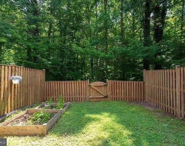 5861 Kara Place - Photo Thumbnail 16