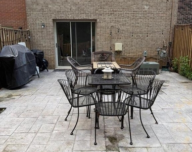 5861 Kara Place - Photo Thumbnail 7