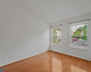 14844 Edman Circle - Photo Thumbnail 28