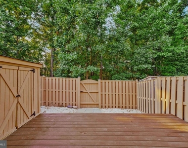 14844 Edman Circle - Photo Thumbnail 32