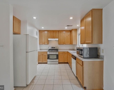 14844 Edman Circle - Photo Thumbnail 12