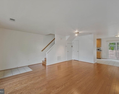 14844 Edman Circle - Photo Thumbnail 5