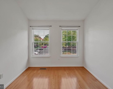 14844 Edman Circle - Photo Thumbnail 29