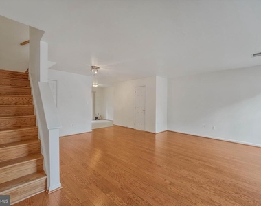 14844 Edman Circle - Photo Thumbnail 3