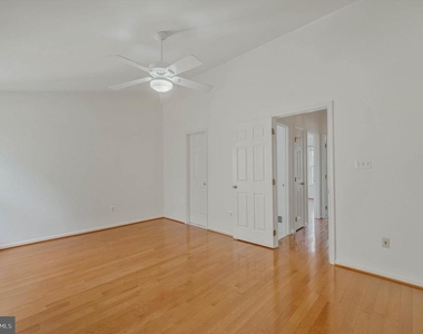 14844 Edman Circle - Photo Thumbnail 21