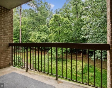 1635 Parkcrest Circle - Photo Thumbnail 10