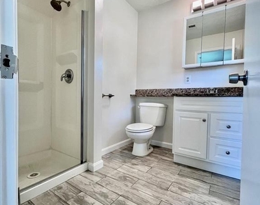 5350 Ravensworth Road - Photo Thumbnail 57