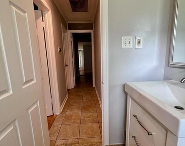 5350 Ravensworth Road - Photo Thumbnail 97