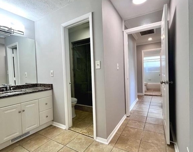 5350 Ravensworth Road - Photo Thumbnail 38