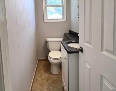 5350 Ravensworth Road - Photo Thumbnail 19